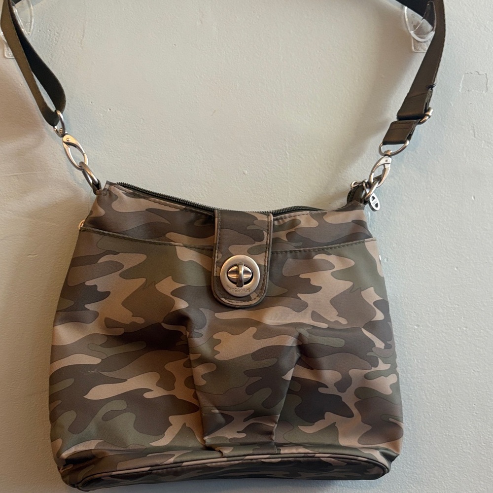 Baggallini Camouflage Pattern Shoulder Bag